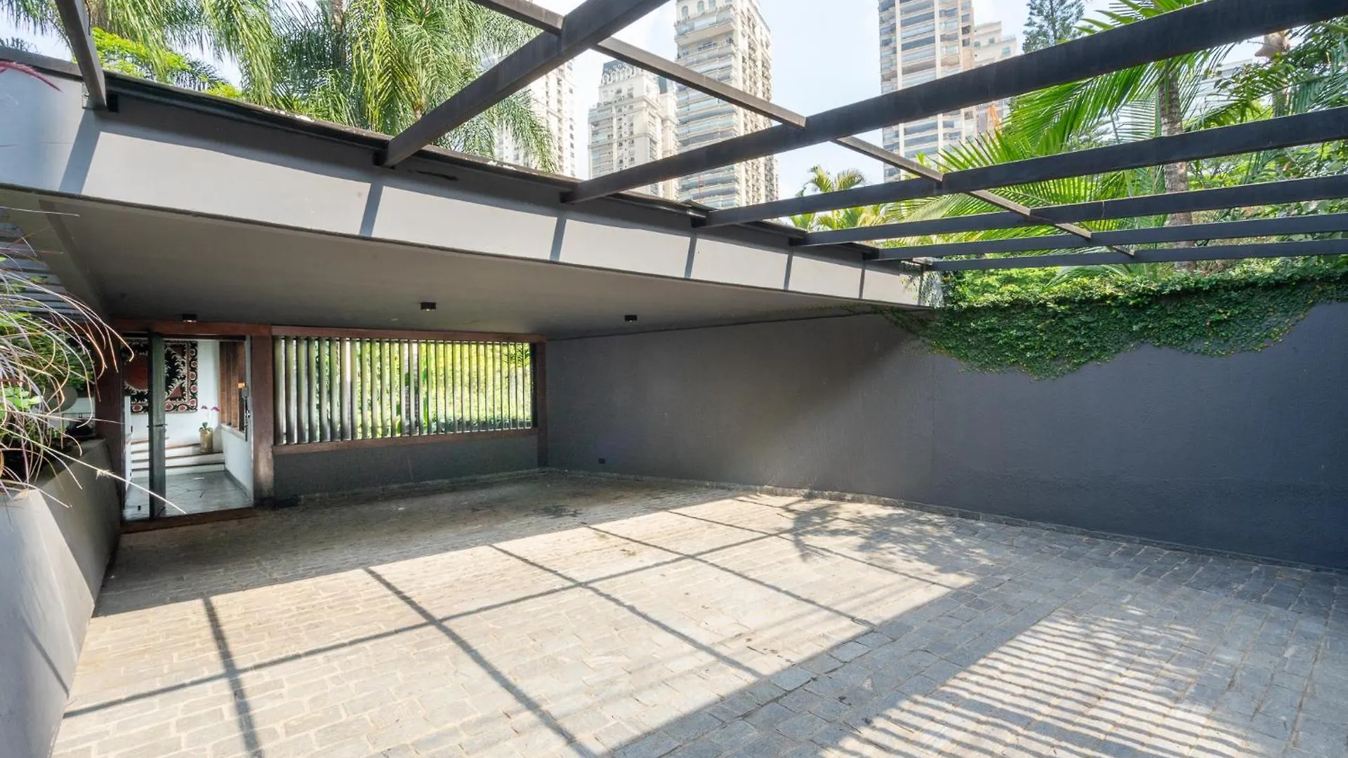 Villa Linda Casa Em Rua Fechada Com Vista Proxima Ao Shopping Cidade Jardim São Paulo Brazília