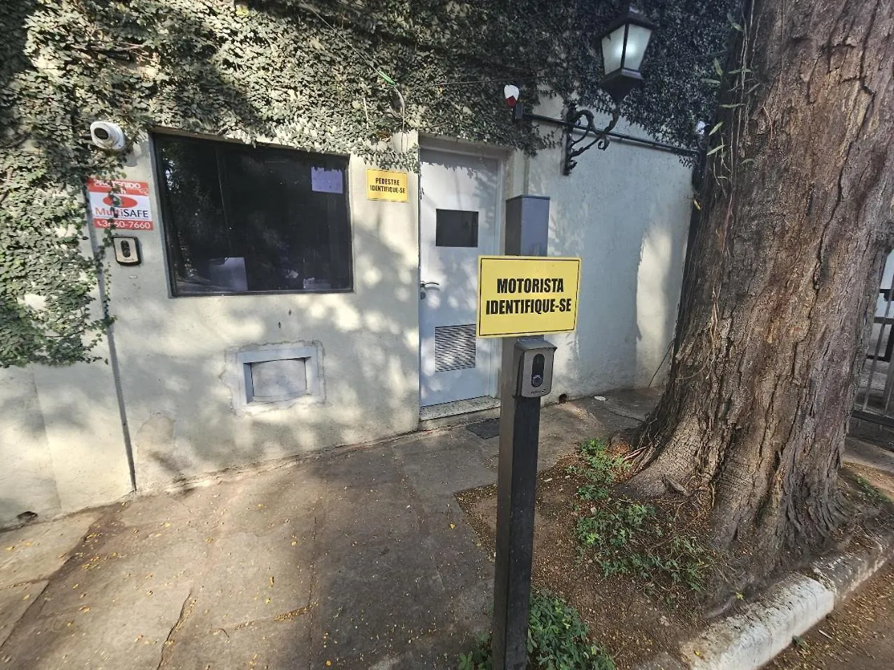 Linda Casa Em Rua Fechada Com Vista Proxima Ao Shopping Cidade Jardim Sao Paulo