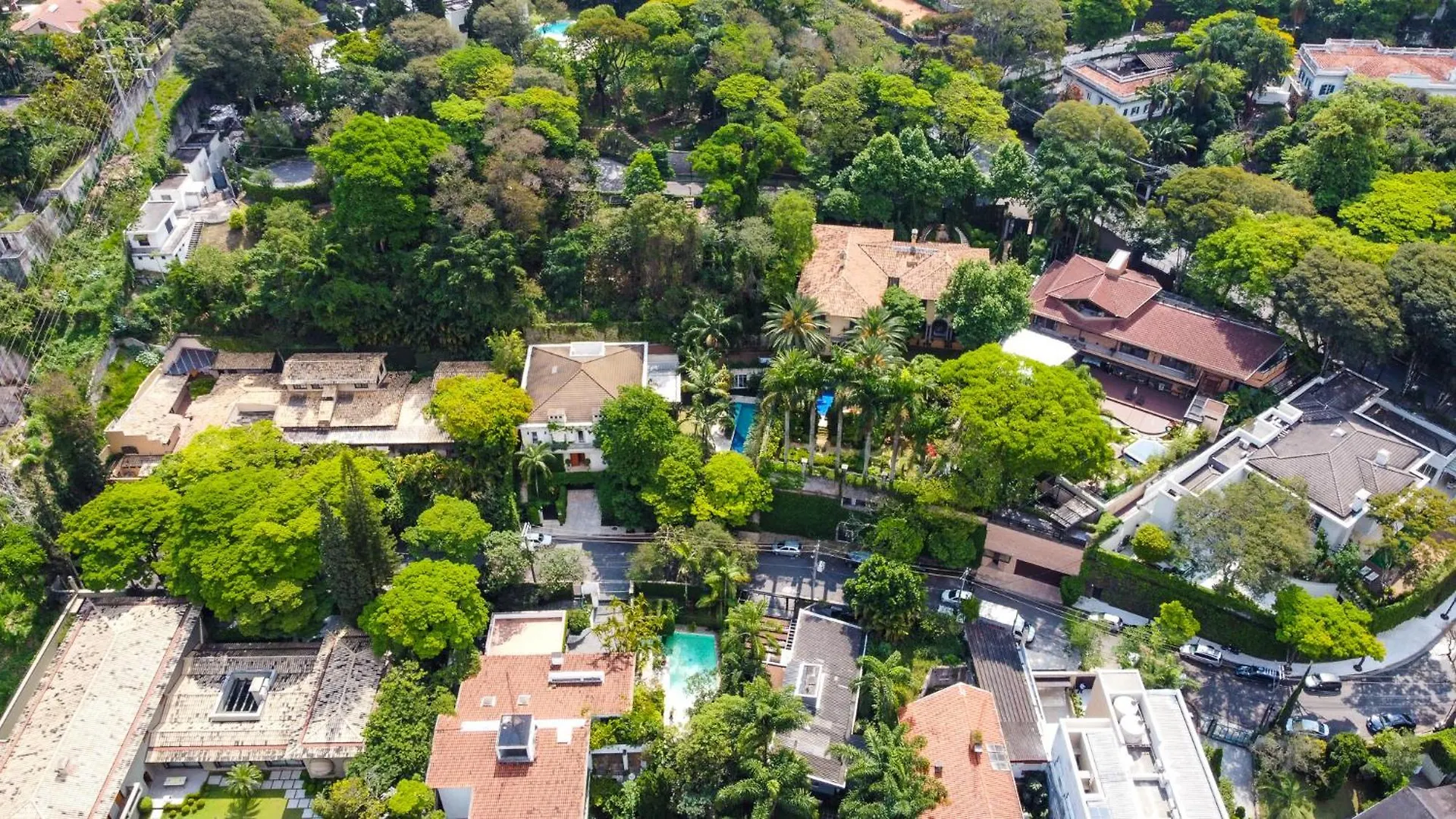 Villa Linda Casa Em Rua Fechada Com Vista Proxima Ao Shopping Cidade Jardim Sao Paulo Brazil