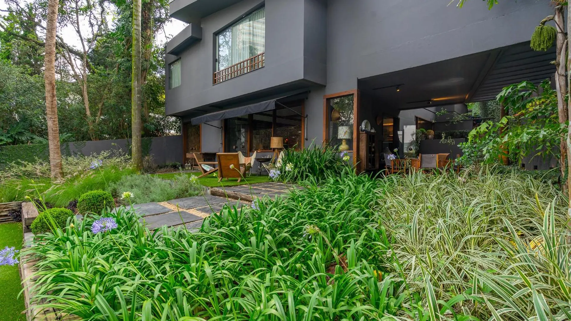 Linda Casa Em Rua Fechada Com Vista Proxima Ao Shopping Cidade Jardim Sao Paulo Villa
