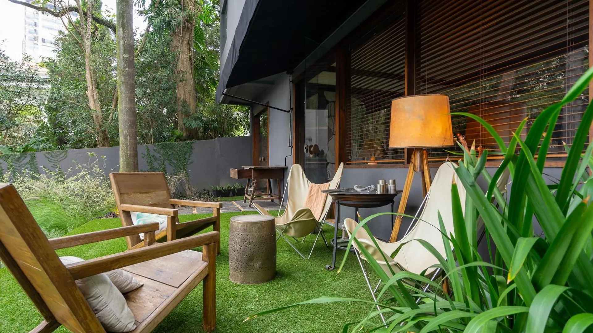 Villa Linda Casa Em Rua Fechada Com Vista Proxima Ao Shopping Cidade Jardim Sao Paulo Brazil